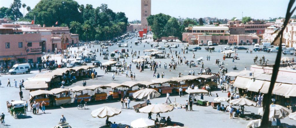 MARRAKECH - het uitzicht over het Djemaa El-Fna plein