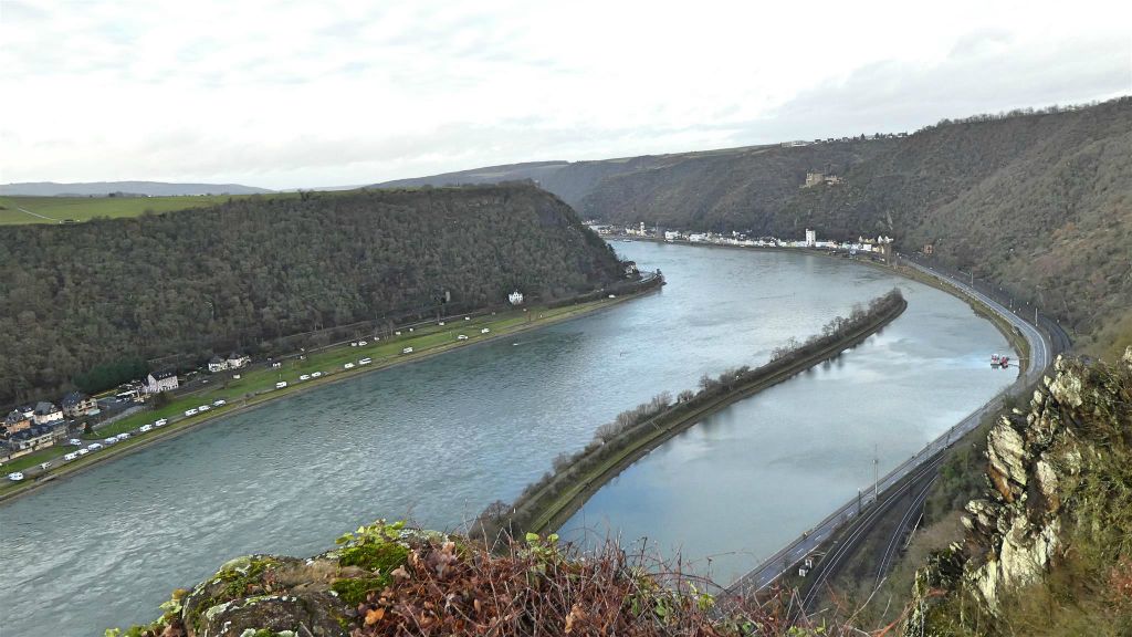 SANKT GOARSHAUSEN - het uitzicht op de Rijn vanaf de Loreley rots