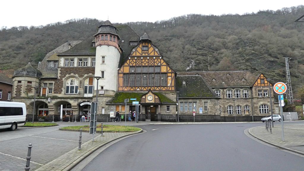 COCHEM - het treinstation