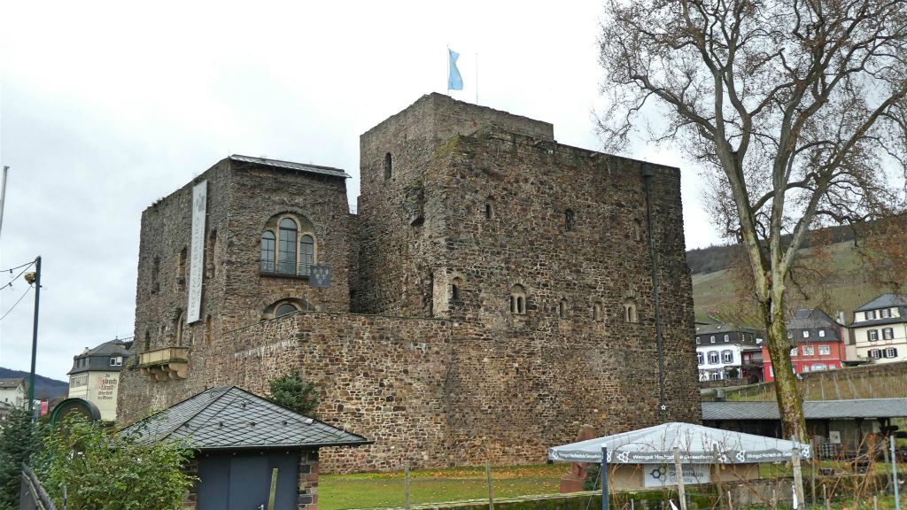 RÜDESHEIM AM RHEIN - het fort Brömserburg