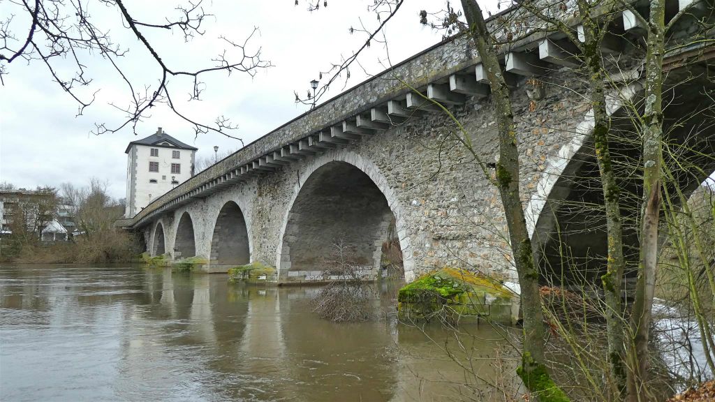 LIMBURG AN DER LAHN - de oude Lahnbrug