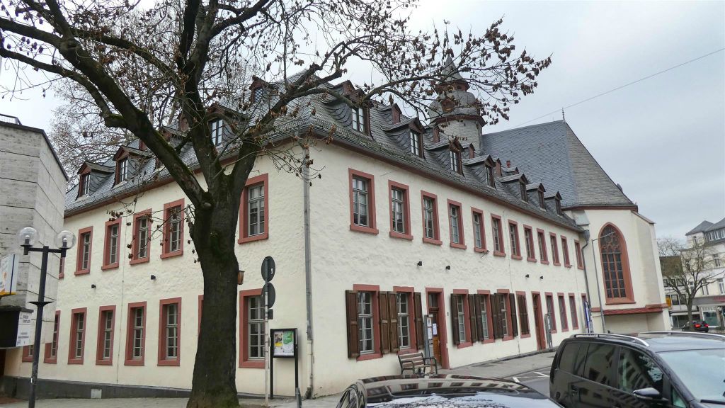 LIMBURG AN DER LAHN - een overheidsgebouw