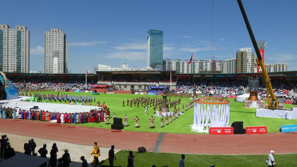 ULAANBAATAR - de openingsceremonie van het Naadam festival in het nationaal sportstadion