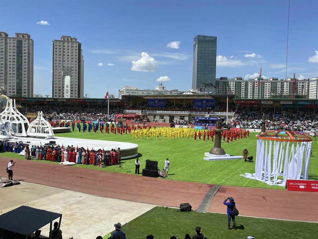 ULAANBAATAR - de openingsceremonie van het Naadam festival in het nationaal sportstadion