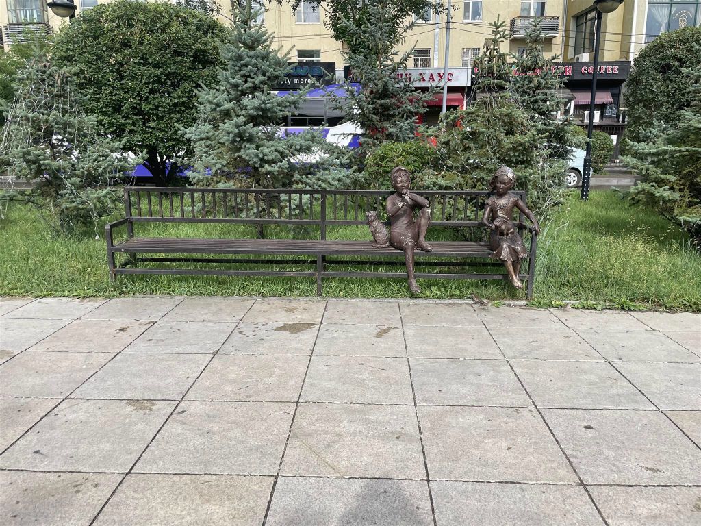 ULAANBAATAR - een kunstwerk op Fountain Square