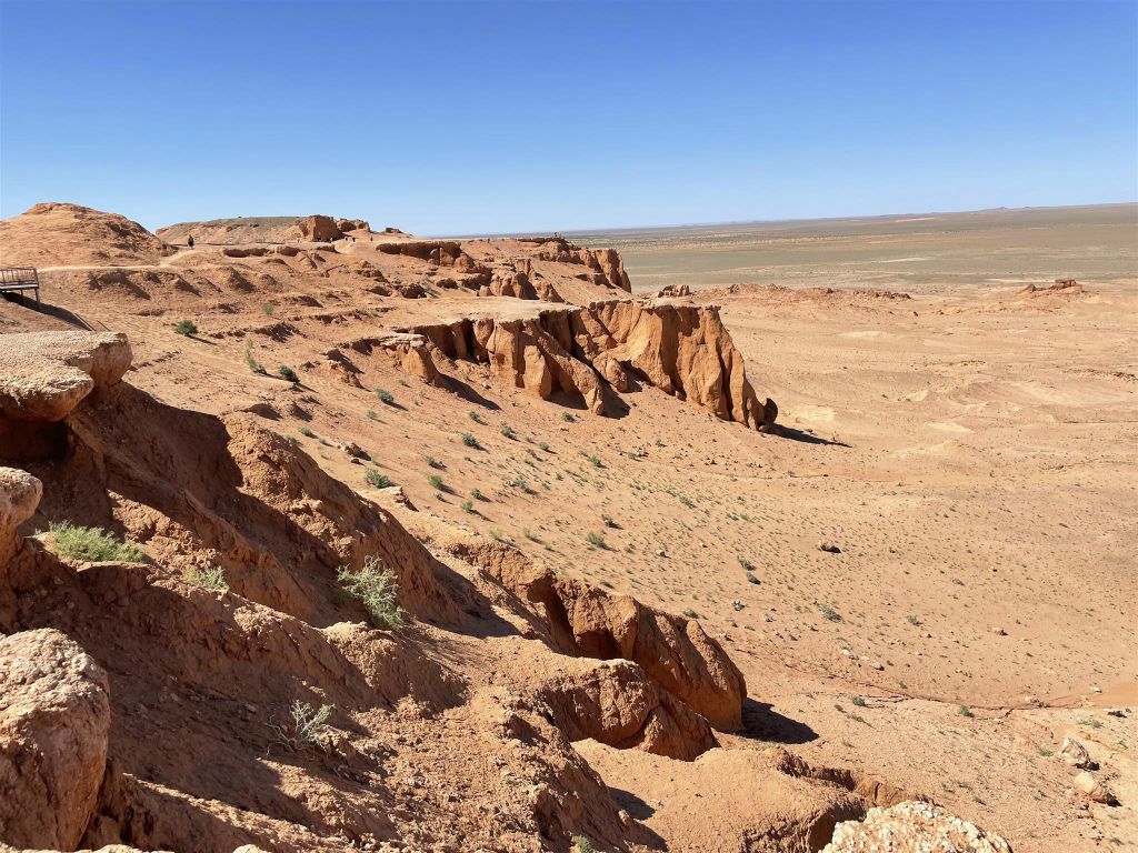 BAYANZAG - de omgeving bij de Flaming Cliffs, de allereerste vindplaats van dinosauriëreieren