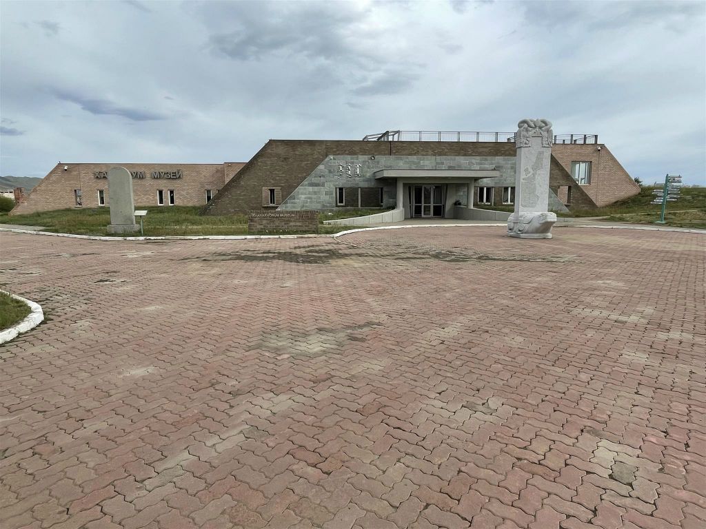 KHARAKORUM - het Kharakorum museum bij het Erdene Zuu-klooster complex