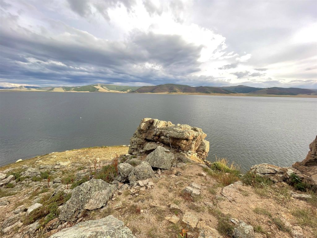 KHORGO TERKHIIN TSAGAAN NUUR NATIONAAL PARK - het Terkhiin Tsagaan-meer