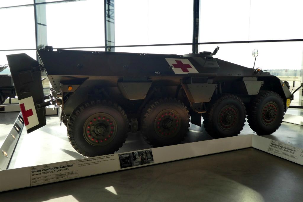 een YP-408 gewondentransport (1968-1990)