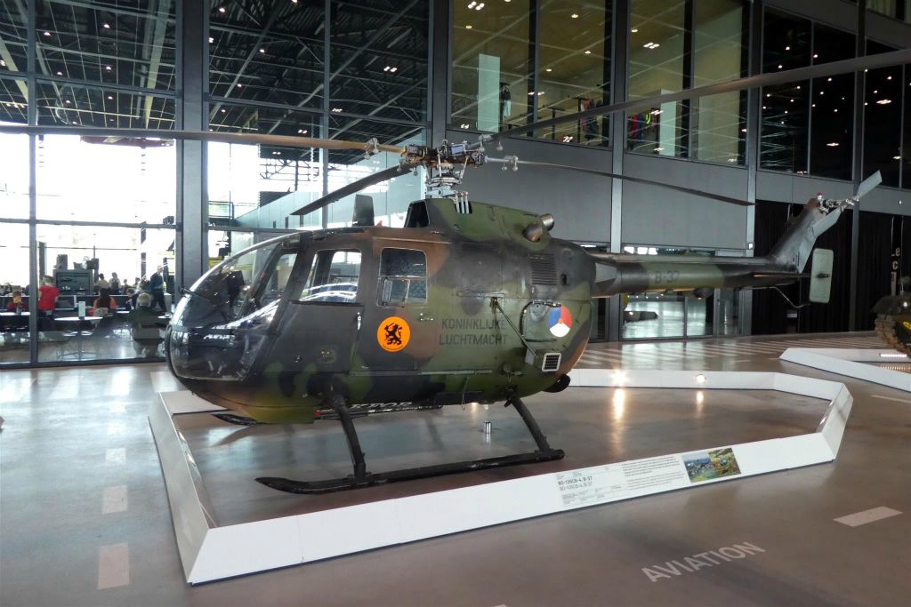 een BO-105CB-4 helikopter (1975-2003)
