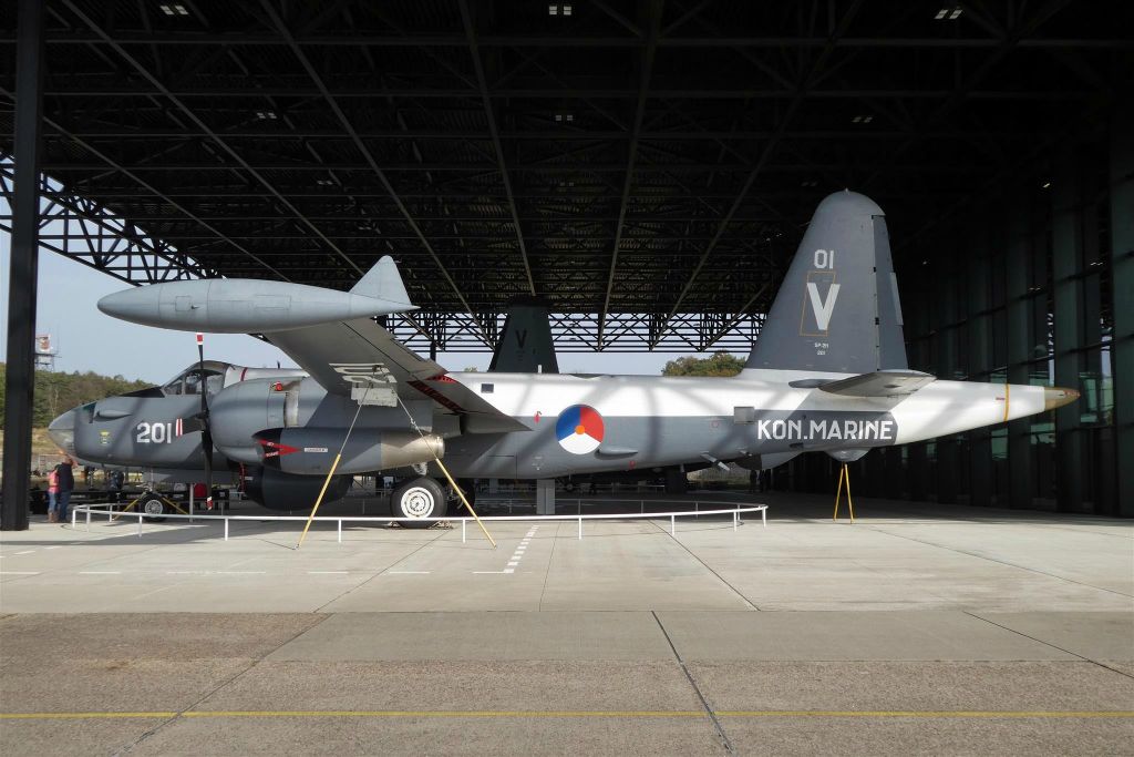 een Lockheed SP2-H 'Neptune' patrouillevliegtuig (1954-1981)