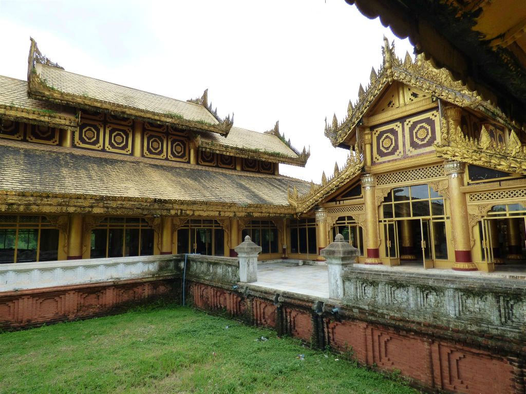 BAGO - het paleis van Kambawzathardi