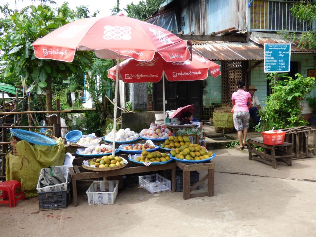 BAGO - een fruitkraam