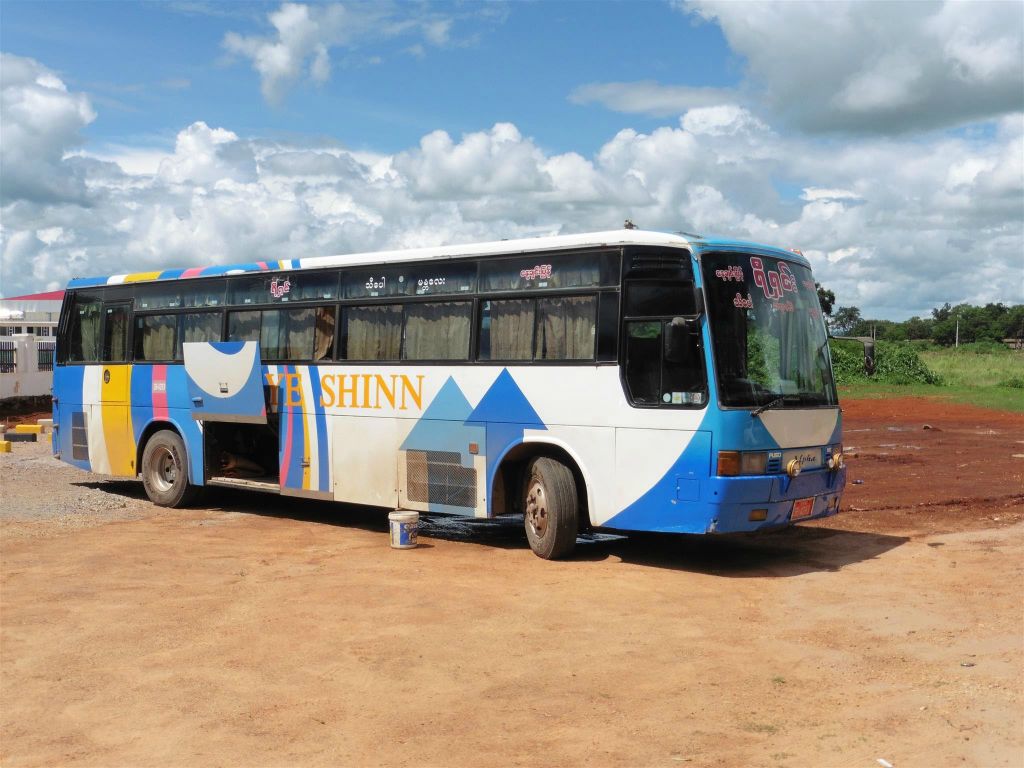 LASHIO - onze bus