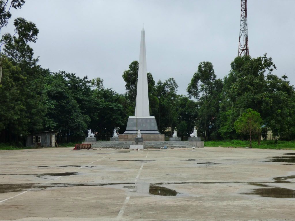 PYIN OO LWIN - een monument