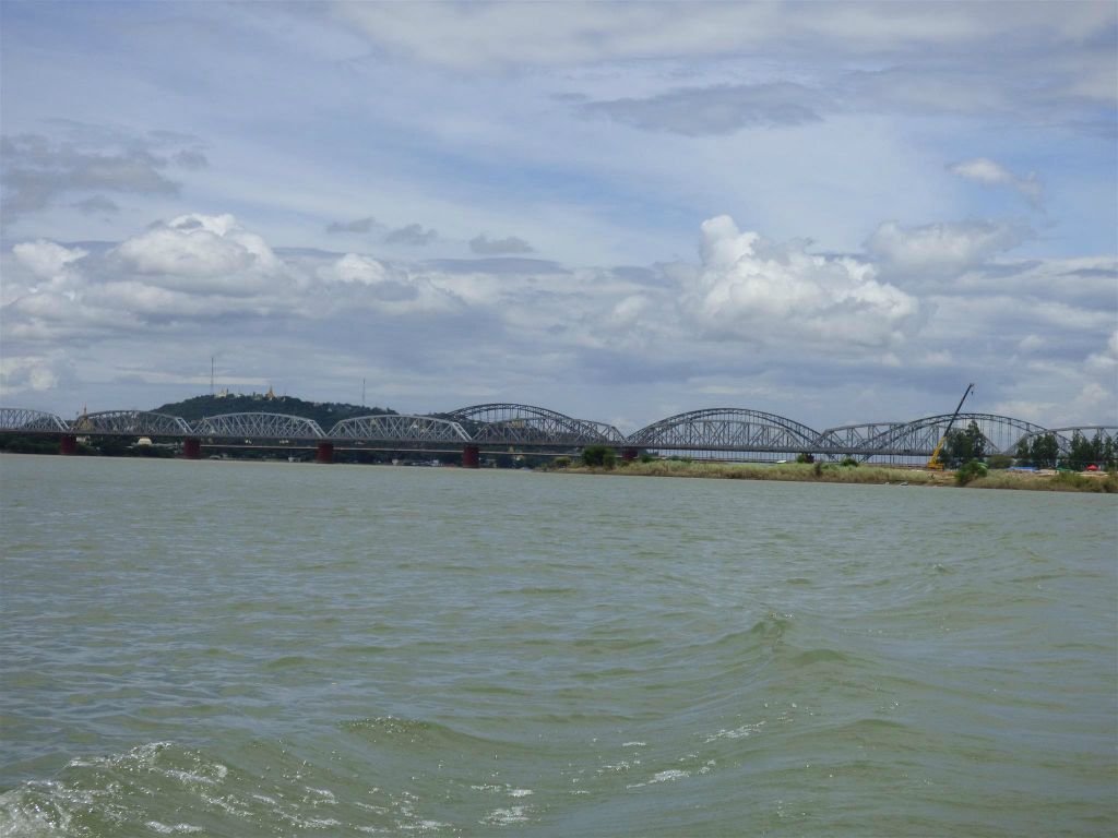 AMARAPURA -> INWA - de Irrawaddy brug