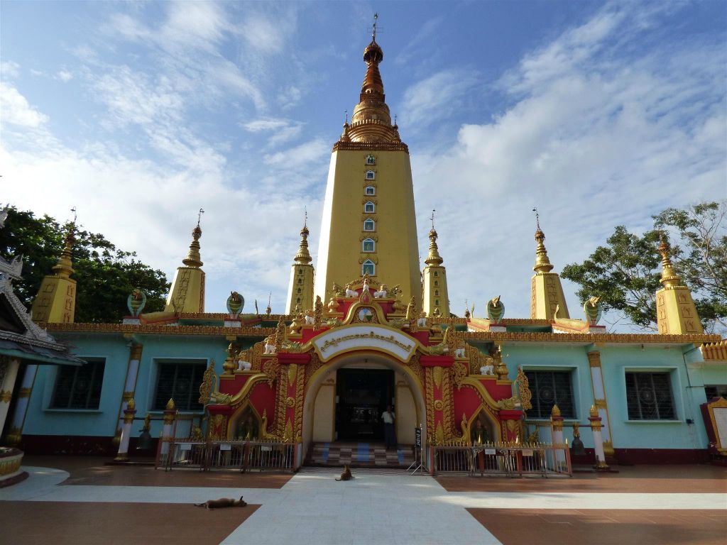 MEIKTILA - een tempel