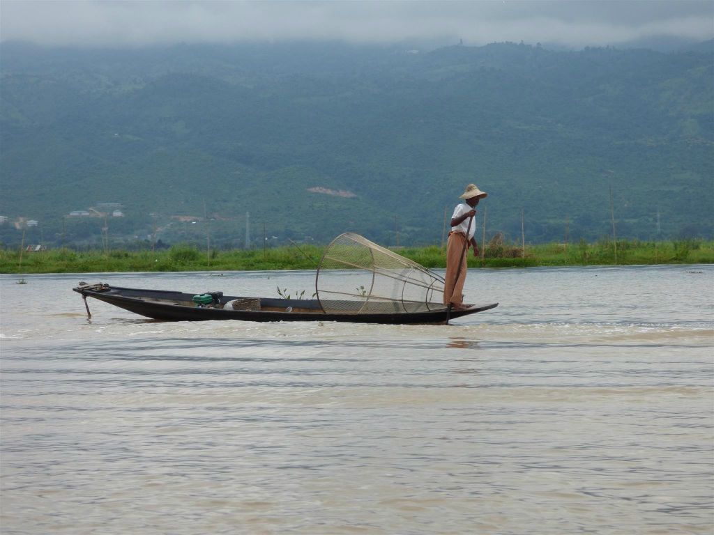 INLE MEER - een visser