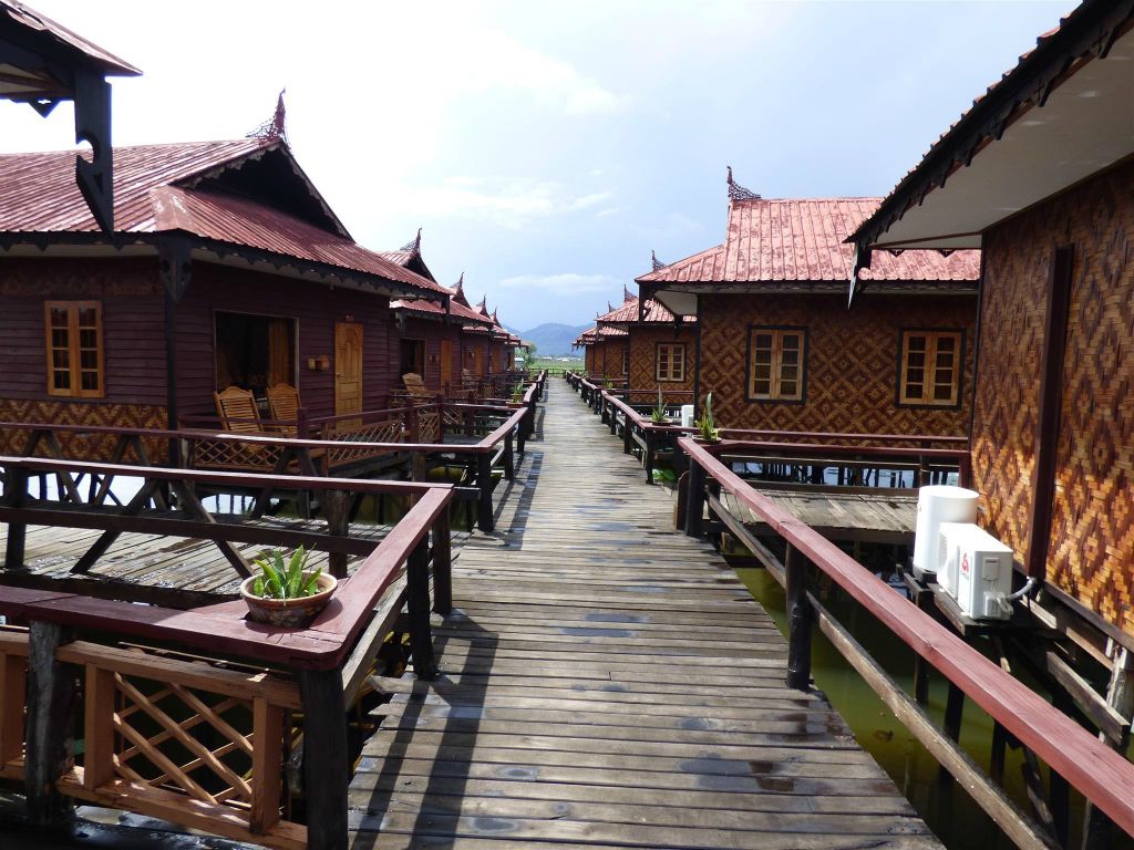 INLE MEER - onze verblijfplaats de Ann Heritage Lodge