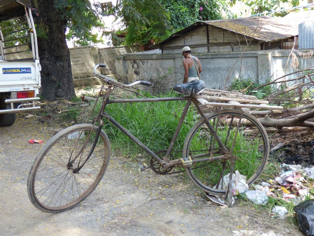 NYAUNGSHWE - een fiets