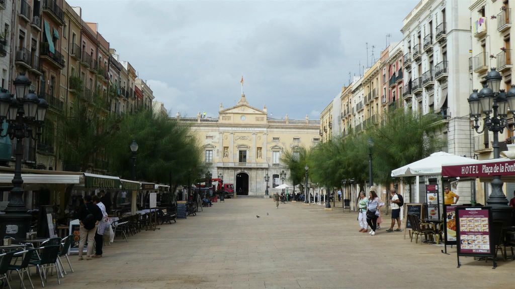 TARRAGONA - het plein De La Font