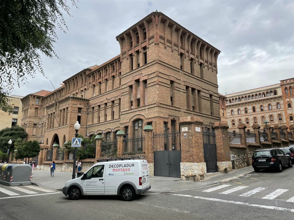 TARRAGONA - de Santa Teresa de Jesus-college