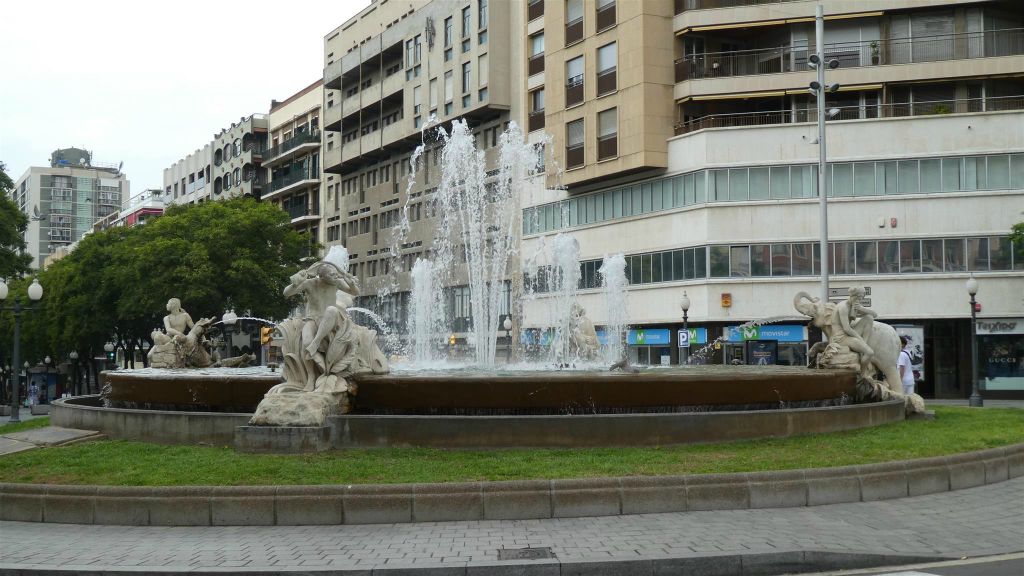 TARRAGONA - de eeuwfeest fontein