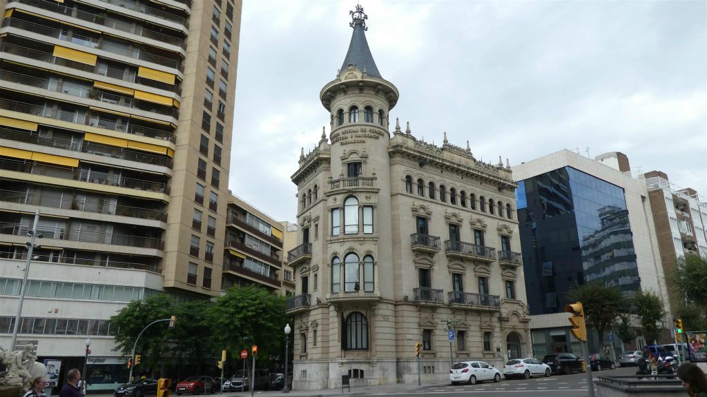 TARRAGONA - het gebouw van de kamer van koophandel