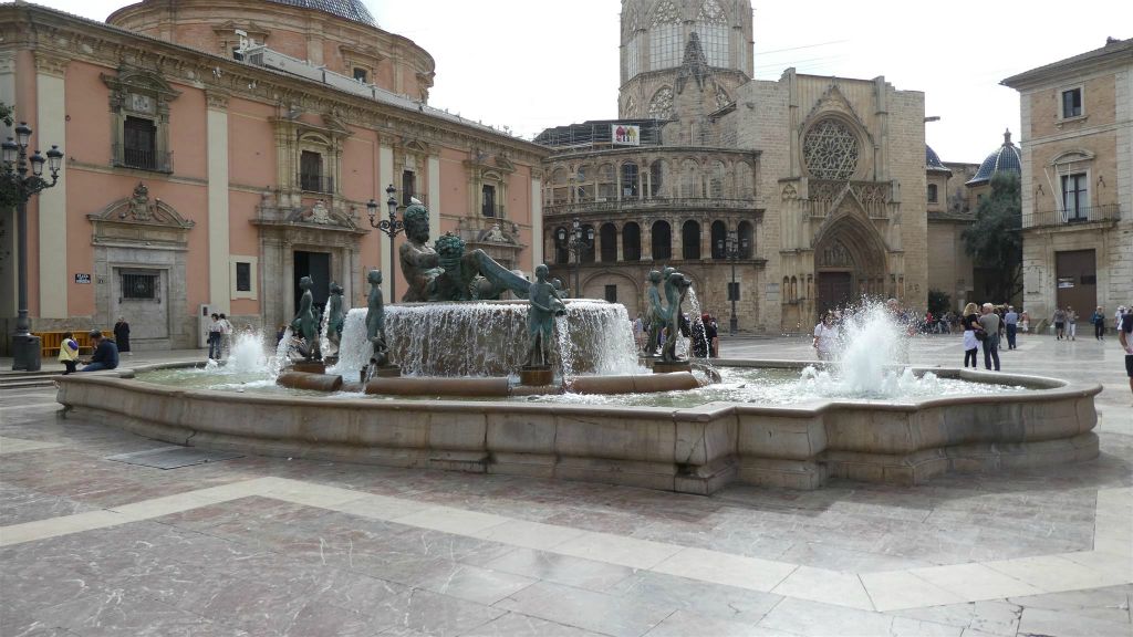 VALENCIA - de Turia fontein