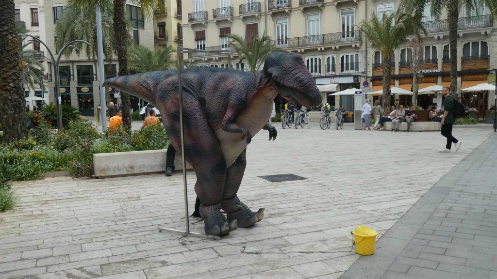 VALENCIA - een dinosaurus