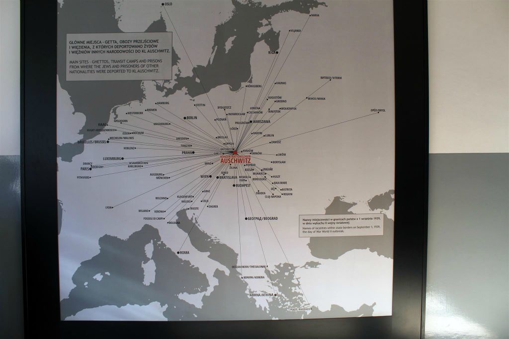 AUSCHWITZ - een kaart met de steden van waaruit Joodse mensen naar Auschwitz gebracht werden