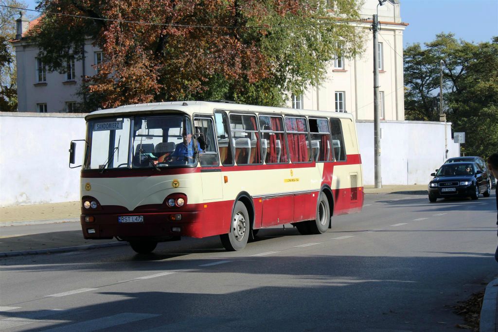 SANDOMIERZ - een stadsbus