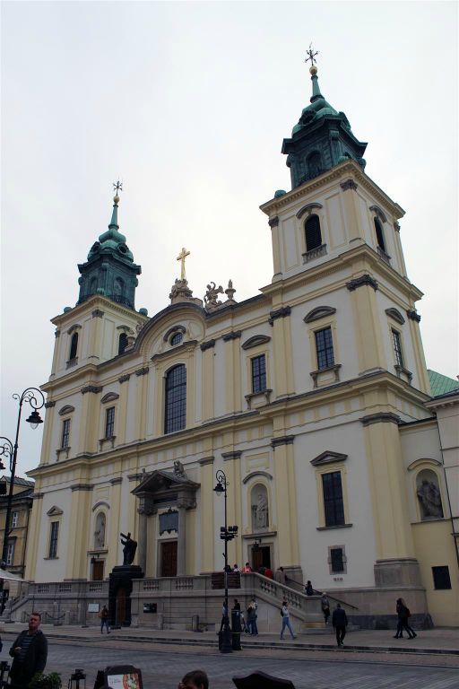 WARSCHAU - de heilige Kruiskerk
