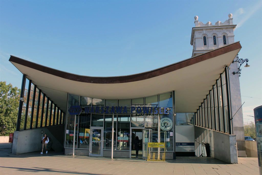 WARSCHAU - het treinstation Warszawa Powiśle