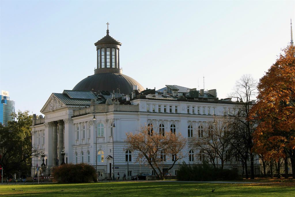 WARSCHAU - de  Zachęta nationale galerij van de kunsten