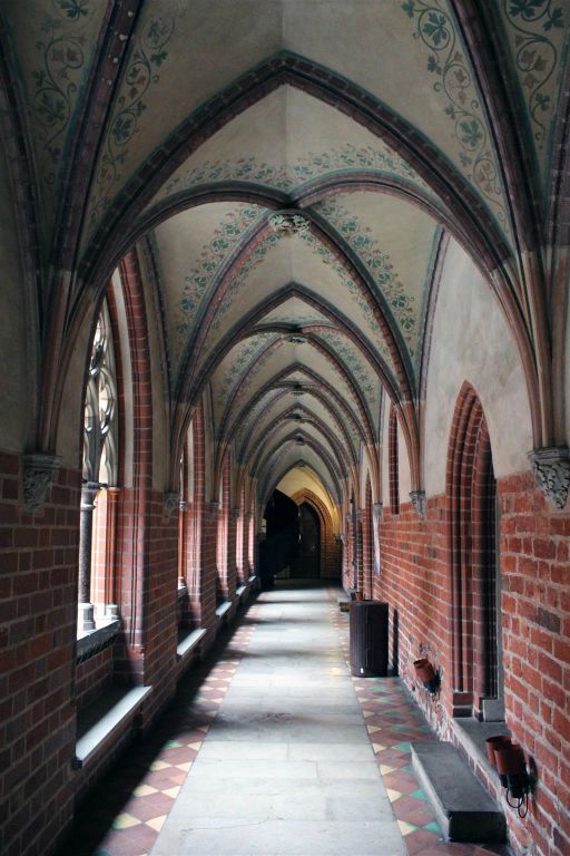 MALBORK - een gang bij het slot Mariënburg