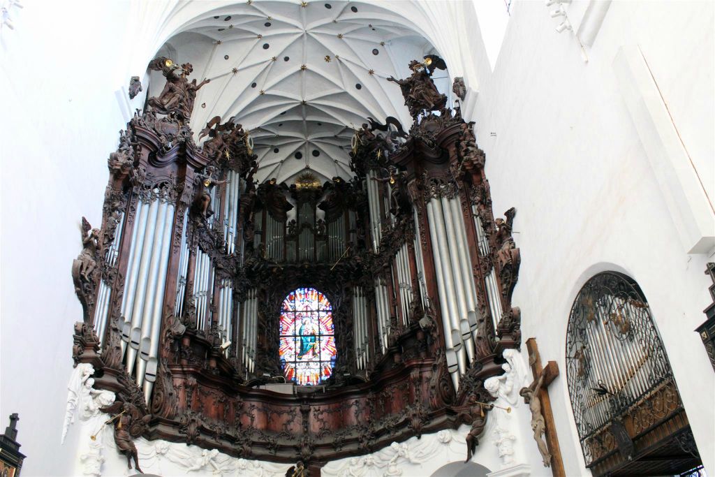 GDAŃSK (OLIWA) - het orgel in de kathedraal van Oliwa