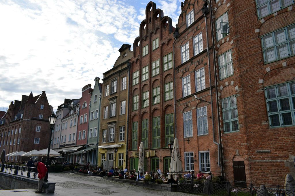 GDAŃSK - enkele gebouwen in het oude centrum
