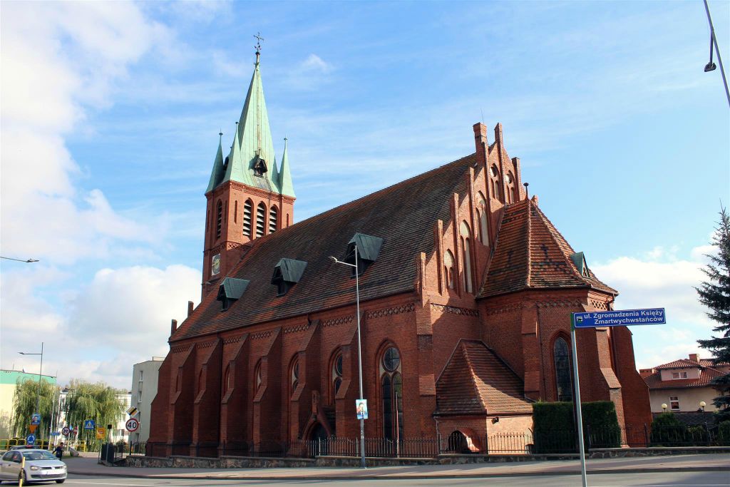KOŚCIERZYNA - de kerk van de opstanding