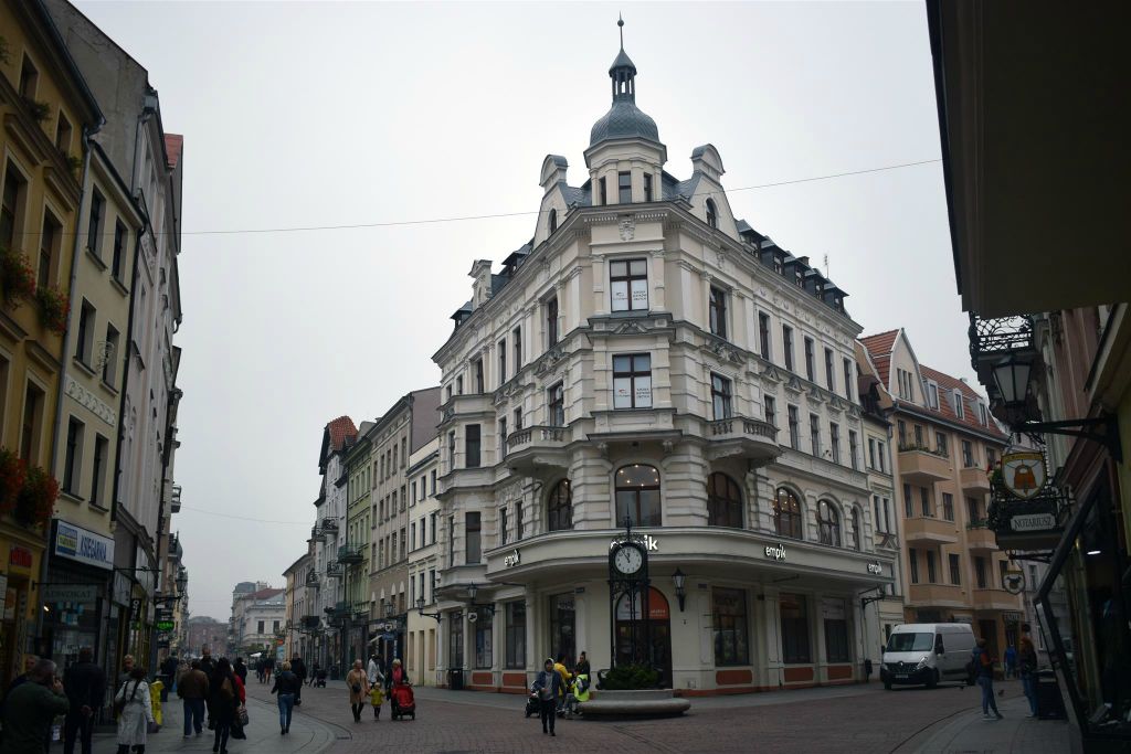 TORUŃ - een historisch gebouw op de straat Wielkie Garbary nr 18