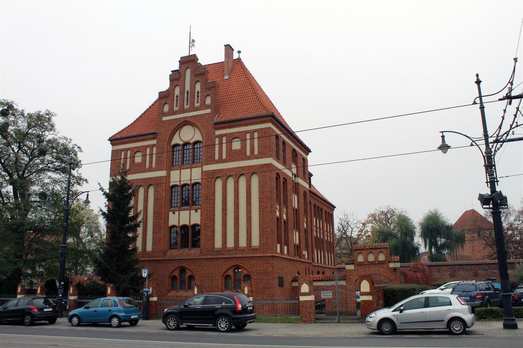TORUŃ - het gebouw van de gemeentelijke consumentenombudsman