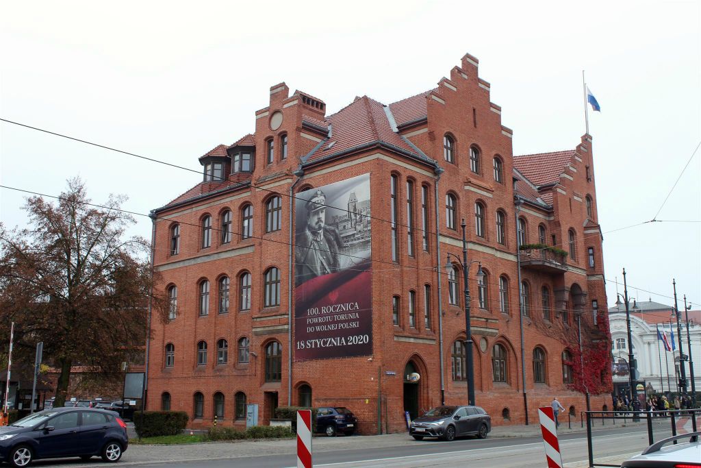 TORUŃ - het stadhuis