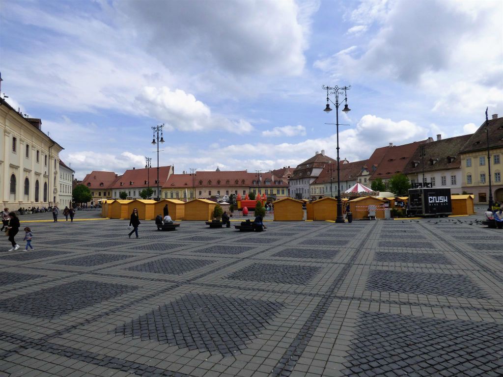 SIBIU - het grote plein van Sibiu