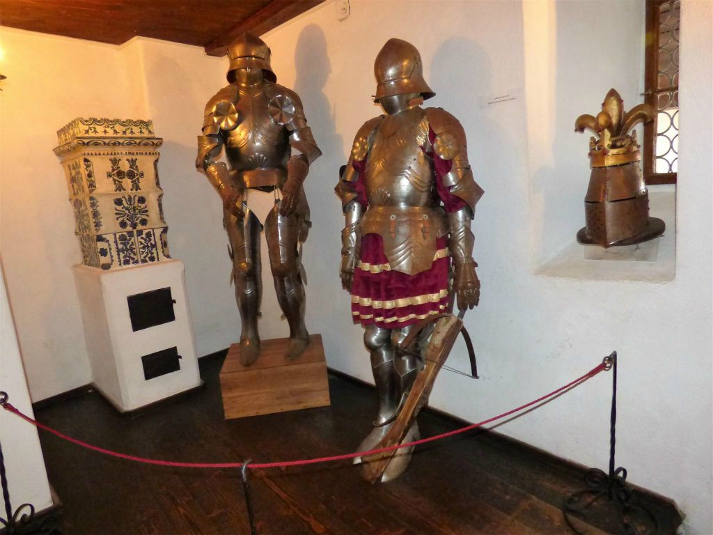 BRAN - binnen in het kasteel Bran, wat in 1897 het onderkomen van graaf Dracula was