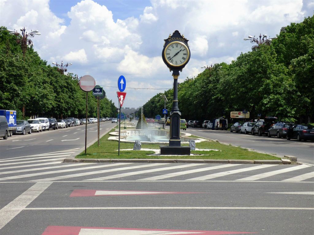BOEKAREST - de Champs Elysee