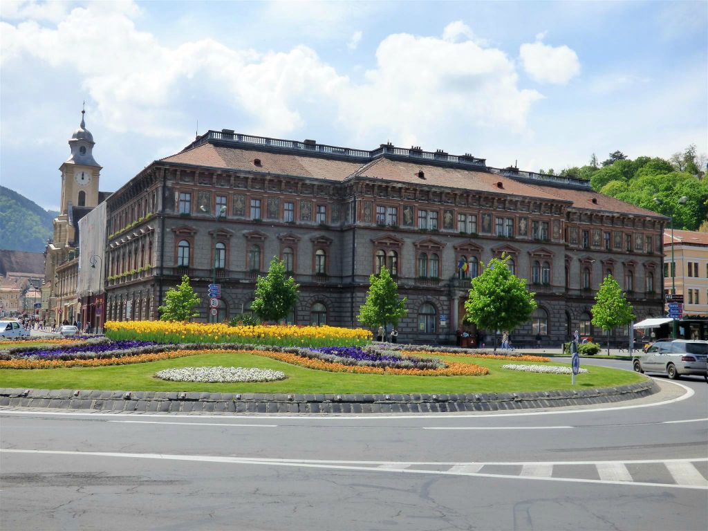 BRASOV - de universiteit met de Faculteit der Geneeskunde