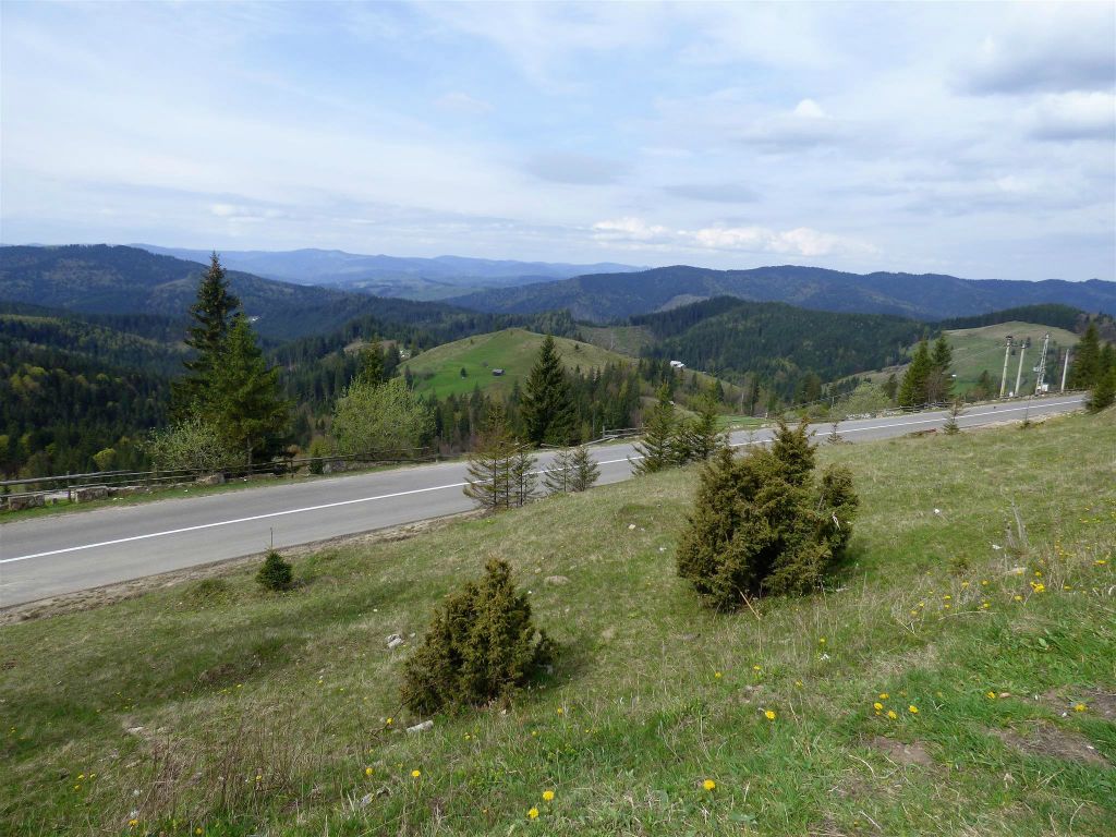 SUCEVITA -> VATRA MOLDOVITEI - het uitzicht tijdens een fotostop