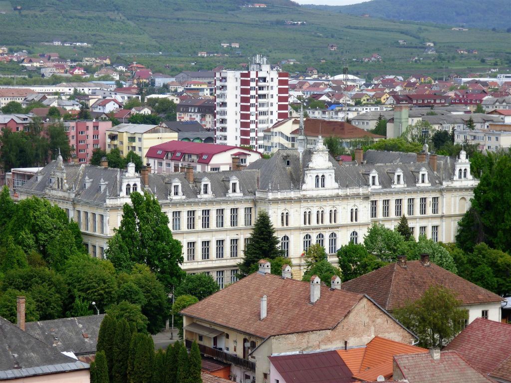 BISTRITA - het National College "Liviu Rebreanu"