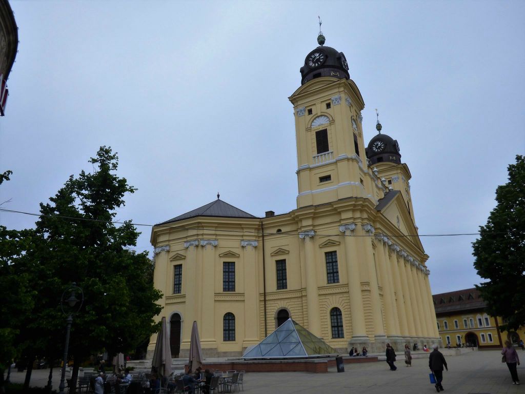 DEBRECEN (HONGARIJE) - de Gereformeerde kerk (Reformatus Nagytemplom) uit 1824