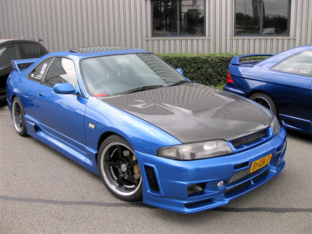 Nissan Skyline - 1995